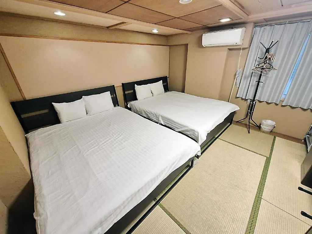 Tokyo House Inn Hostel