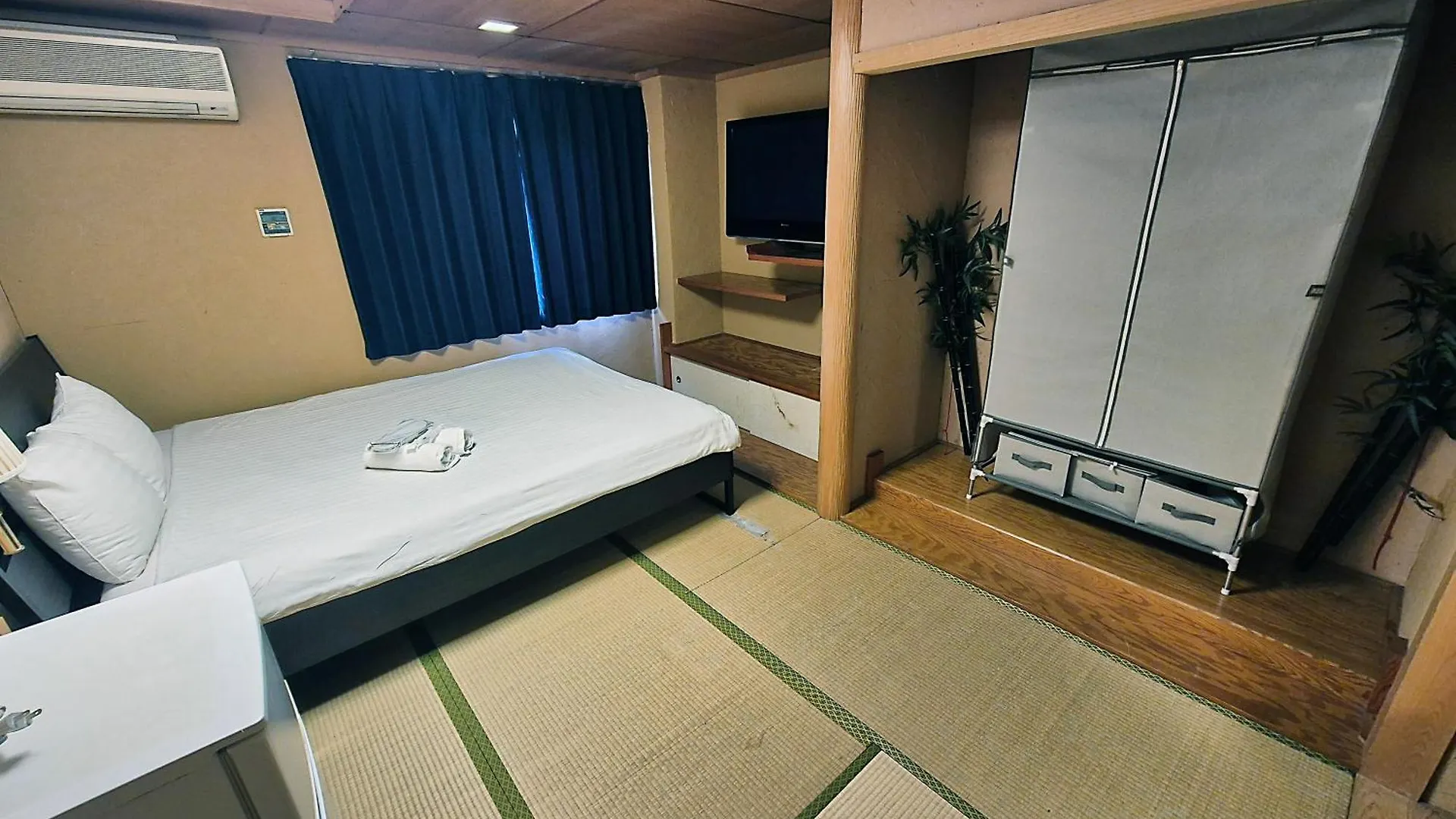 Hostel Tokyo House Inn